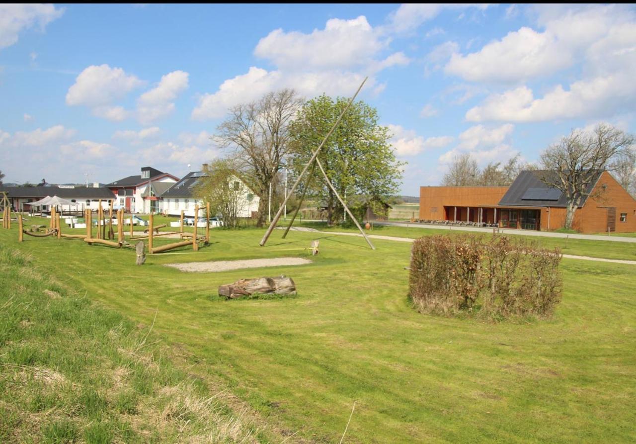 Kyst- Og Fjordcentret Albergue Ørsted Exterior foto